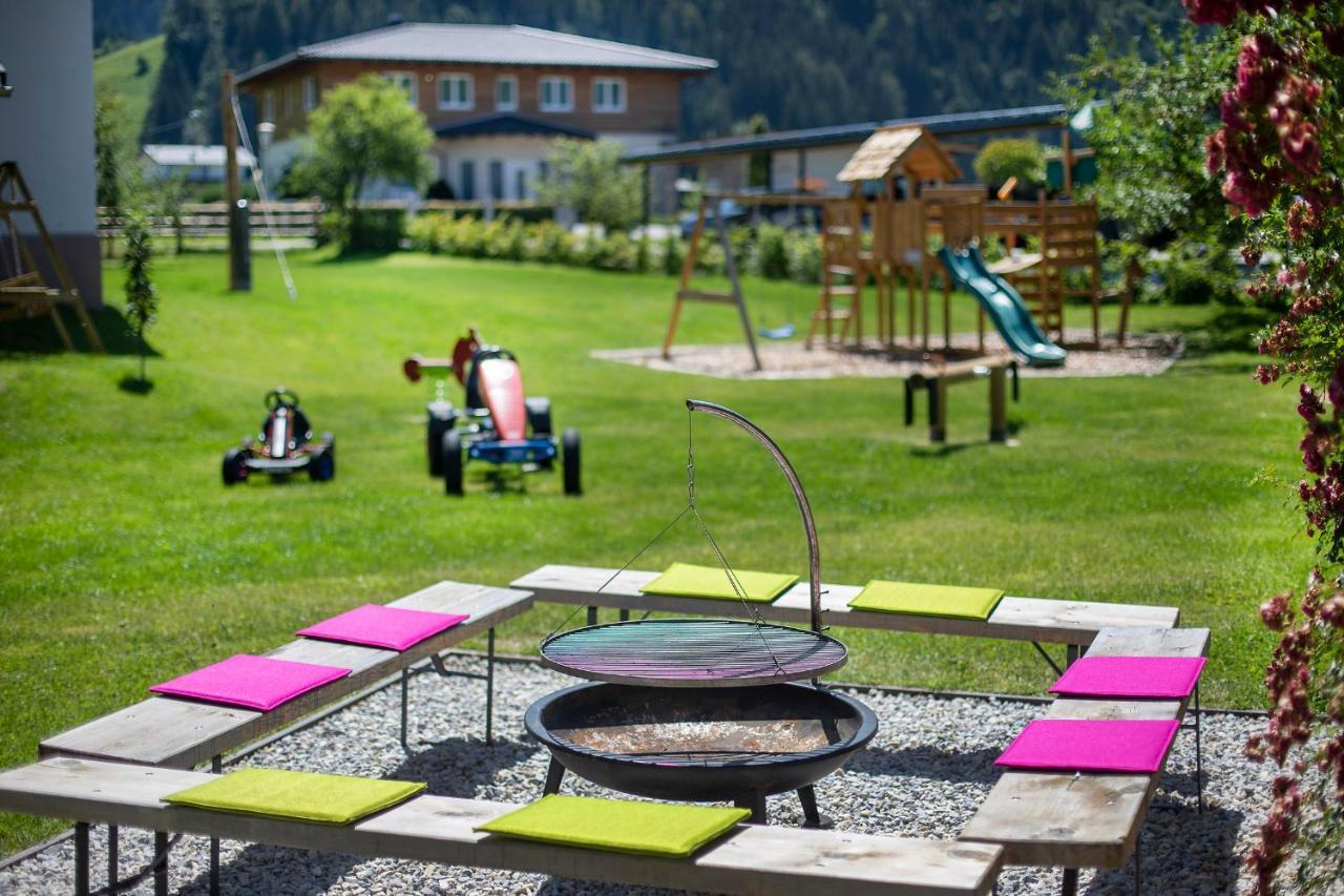 Feriengut Ottacherhof Hollersbach im Pinzgau Exterior foto